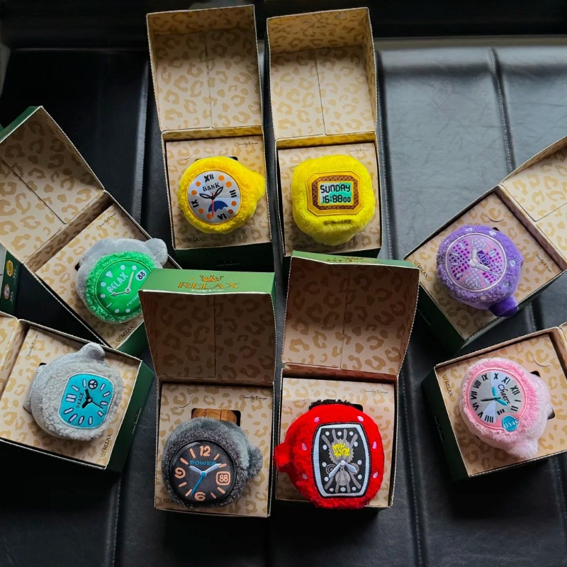 Montre de relaxation en peluch - Jewelry Watches Box avis et prix